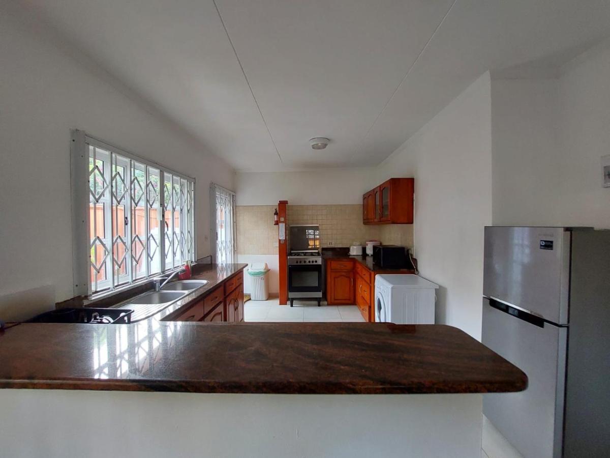 Beau Vallon Villa Self Catering With Pool 外观 照片
