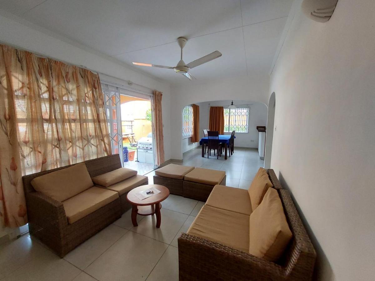 Beau Vallon Villa Self Catering With Pool 外观 照片