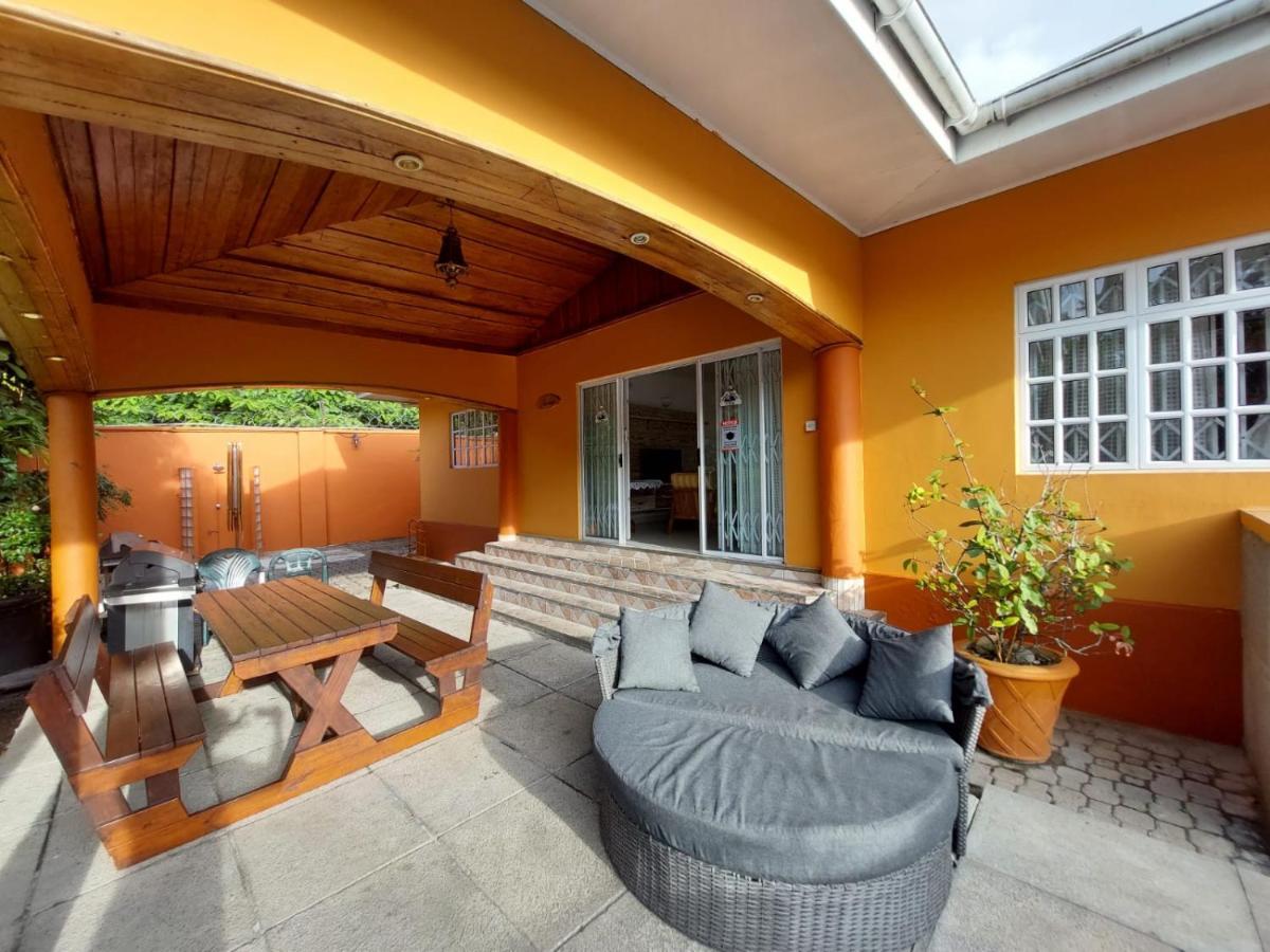 Beau Vallon Villa Self Catering With Pool 外观 照片