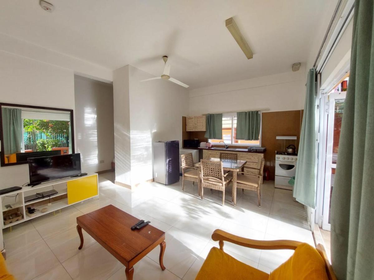 Beau Vallon Villa Self Catering With Pool 外观 照片