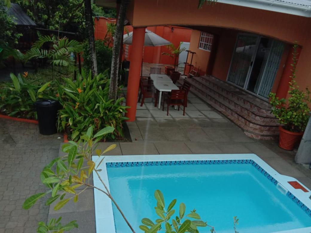 Beau Vallon Villa Self Catering With Pool 外观 照片